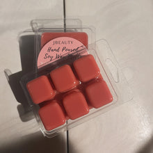 Load image into Gallery viewer, Hand Poured Soy Wax Melts
